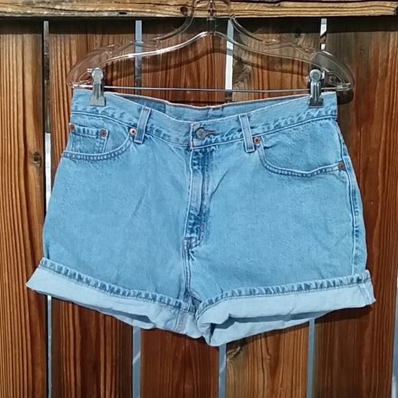 vintage levis mom shorts